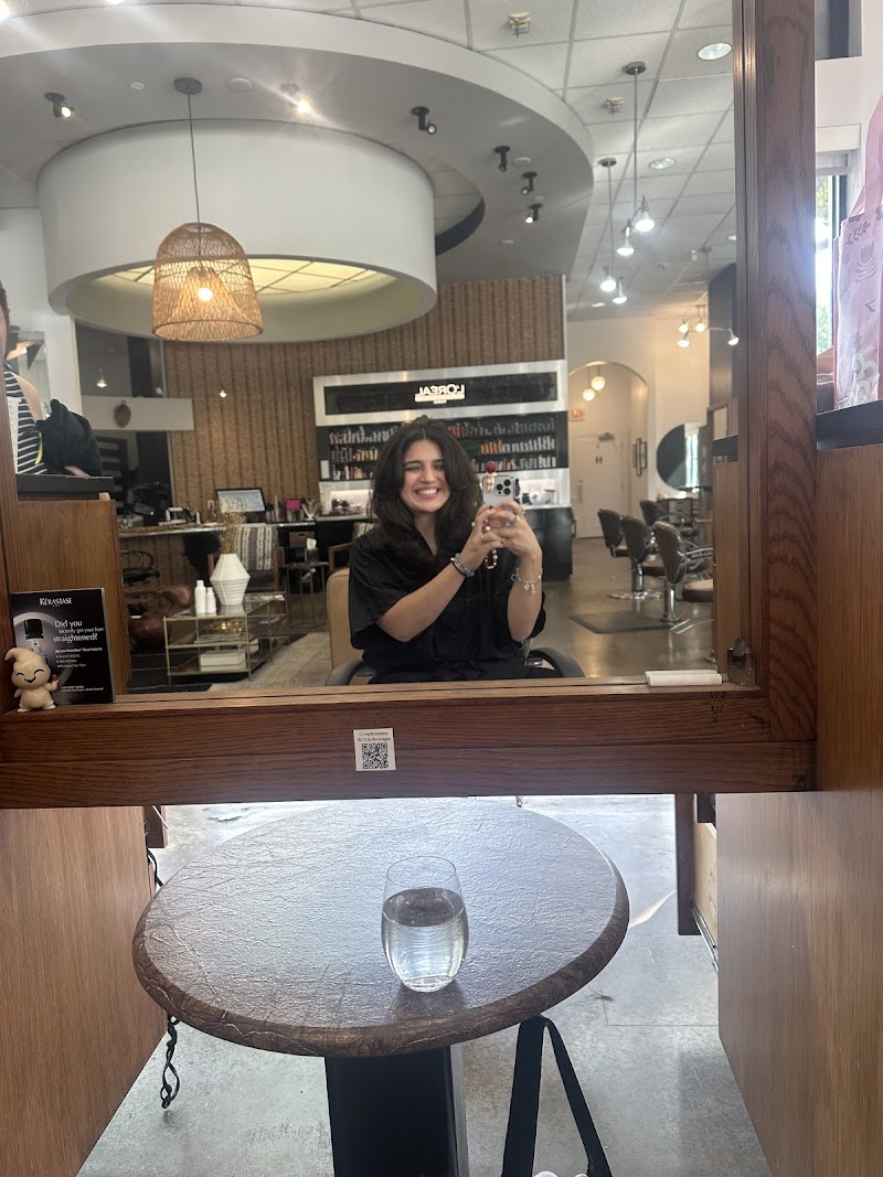 Lure Salon