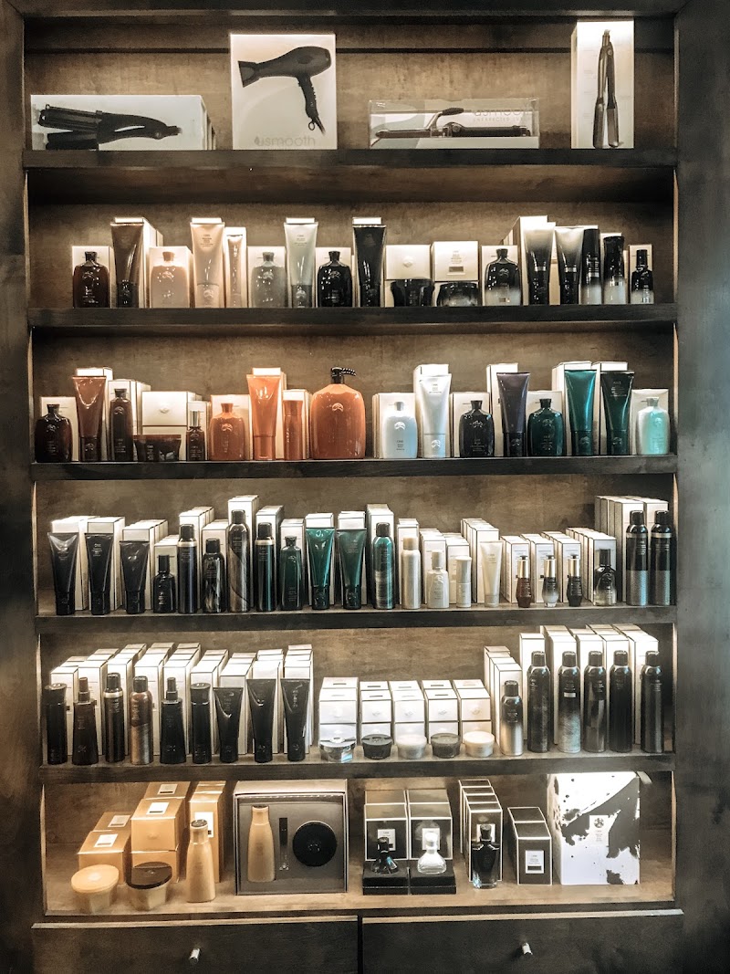 Voss Salon