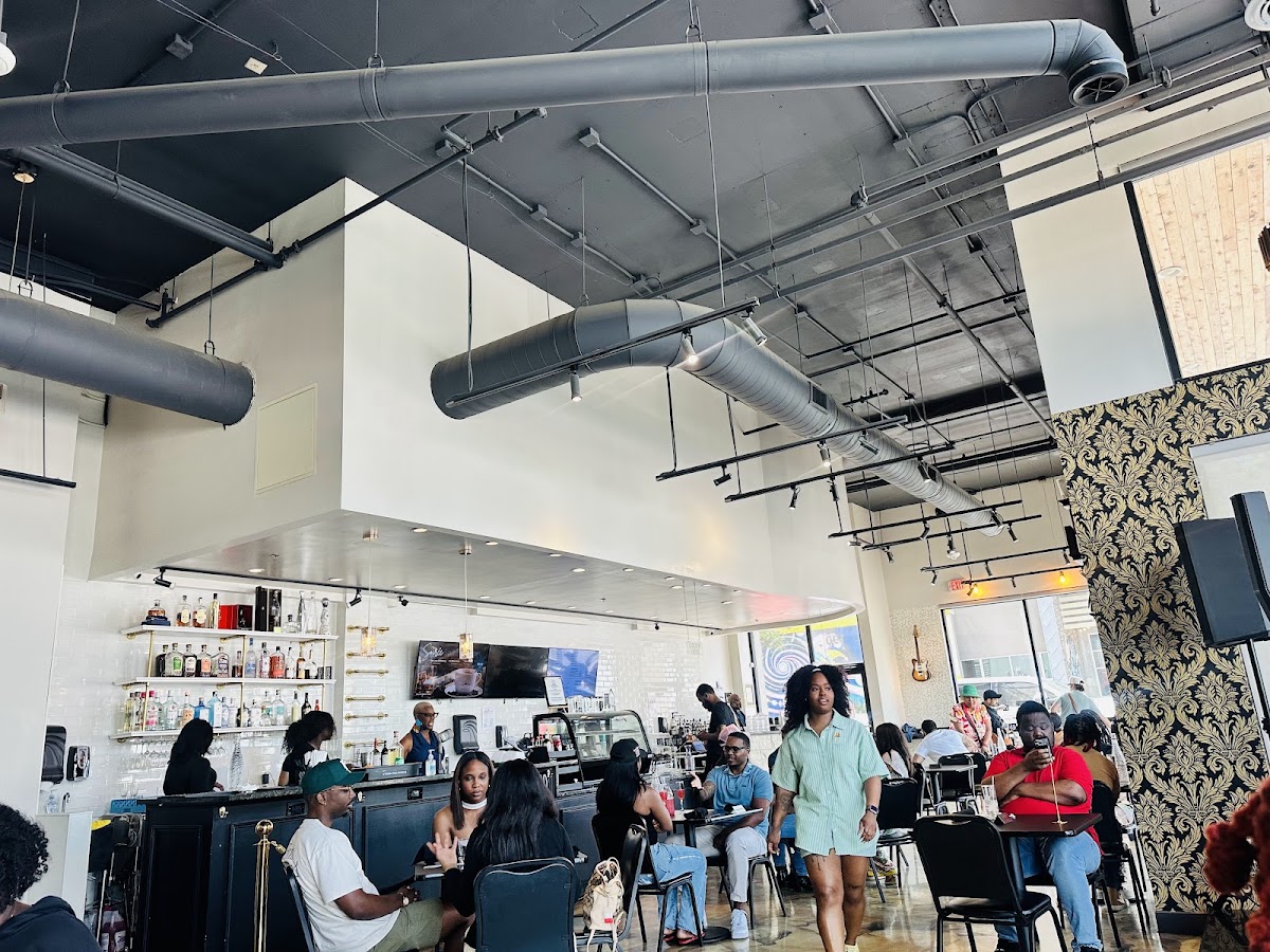 Soirée Coffee Bar — Cafe